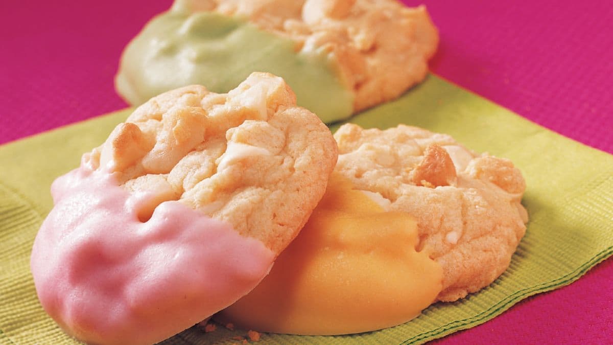 White Chocolate Macadamia Nut Cookies